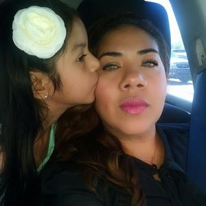 Meet your Posher, Leticia